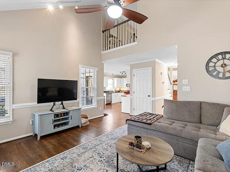 8625 Vanburgh Ct — Photo 19