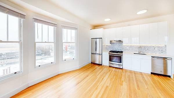 1st image of 1290 Grove St APT 605