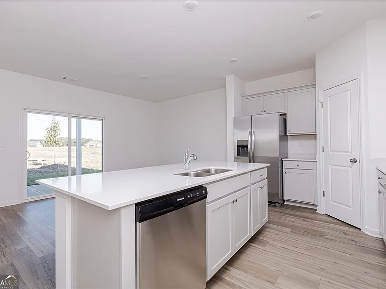 218 Hickory Ridge Trl — Photo 22