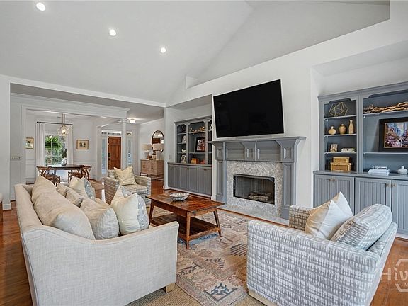 5th image of 4 Captain Browns Way