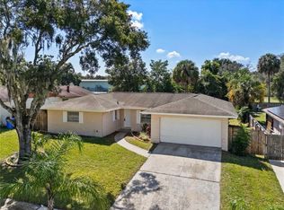 119 Valley Dr, Brandon, FL 33510