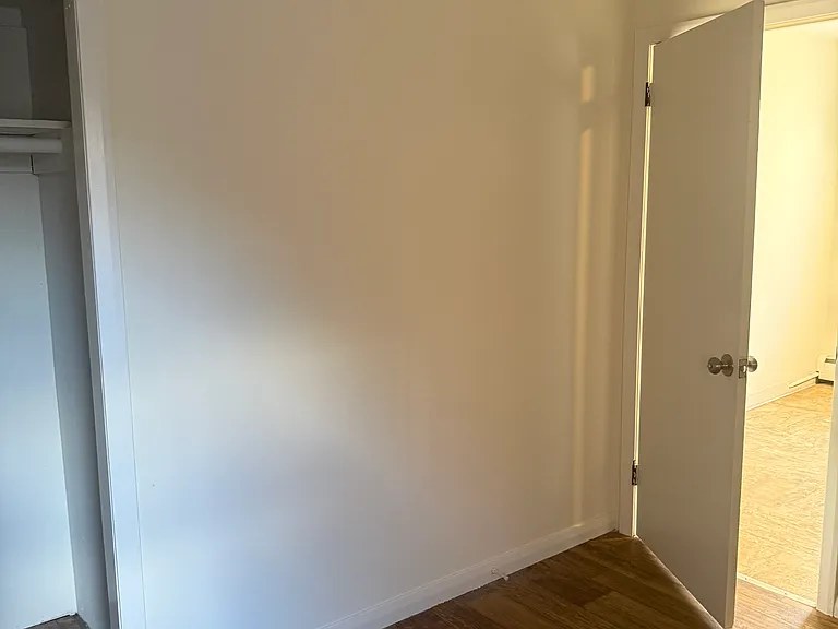 118 Sheridan Ave #3 — Photo 17