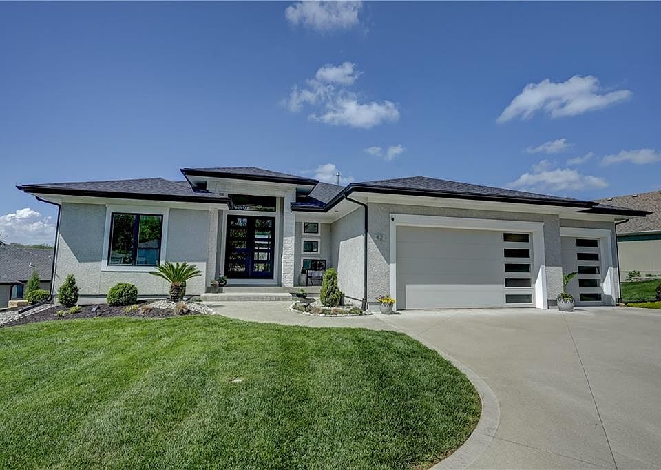 1st image of 42 Bison Falls Cir