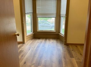 1251 Walnut St #1, Dubuque, IA 52001