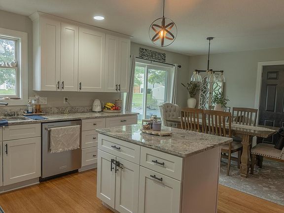 5th image of 3937 W Heatheridge DRIVE