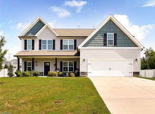 109 Phoenix Ct, Lexington, NC 27295