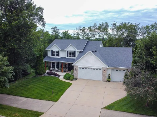 2376 Stonehaven Drive, Sun Prairie, WI 53590