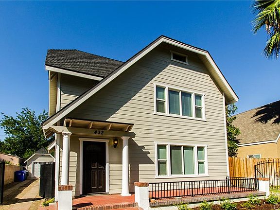 3rd image of 432 W 20th St