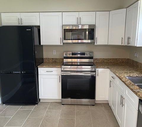2nd image of 1606 Levern St