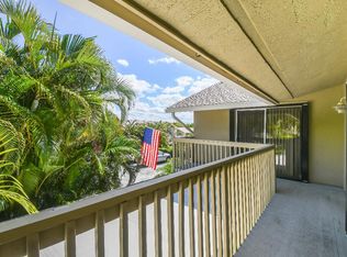 7423 SE Jamestown Ter, Hobe Sound, FL 33455