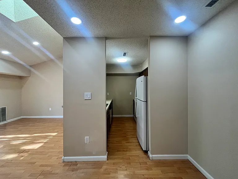 1106 Aspen Dr — Photo 9