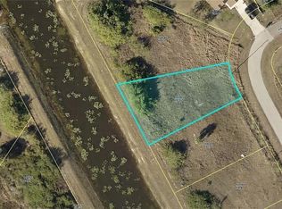 376 Pauline Ave, Lehigh Acres, FL 33974