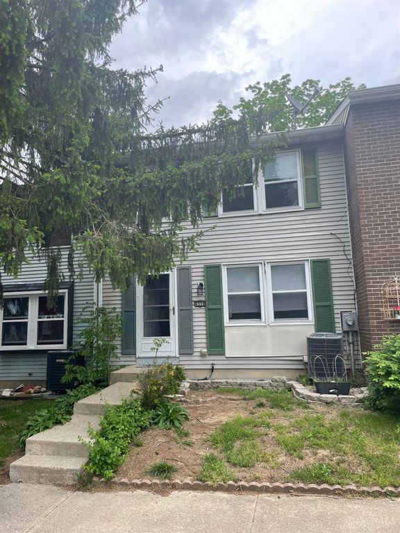 Real estate listing image