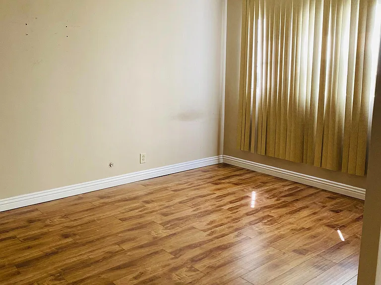 343 W Dryden St #B — Photo 6