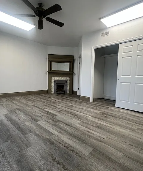 389 W Liberty St #1 — Photo 10