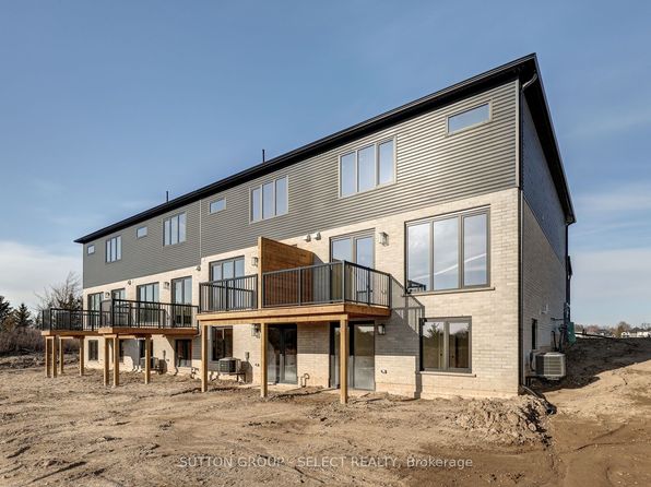 15 Optimist Dr, Southwold, ON N5P 0G4