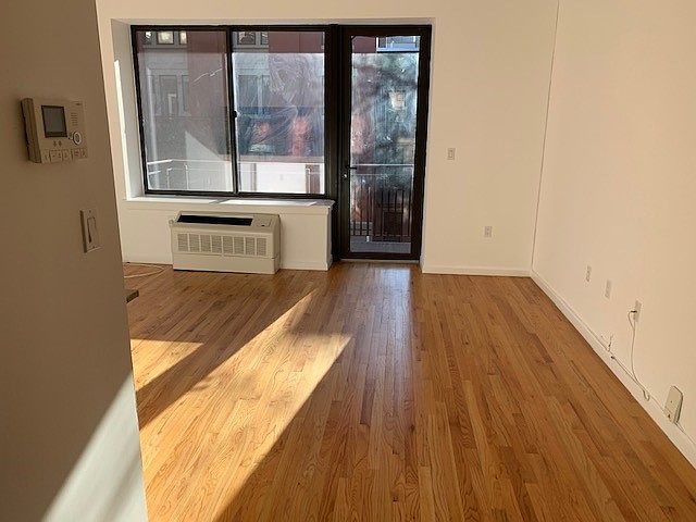 1st image of 5 W 127th St APT 4A