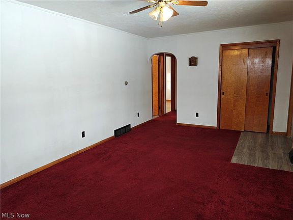 5th image of 5611 Poplar Ave