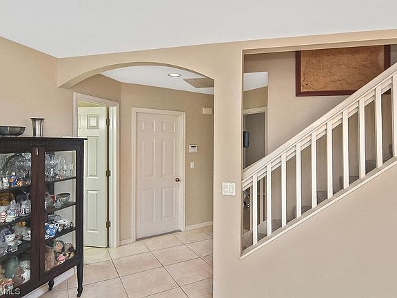 5th image of 9851 Las Casas Dr