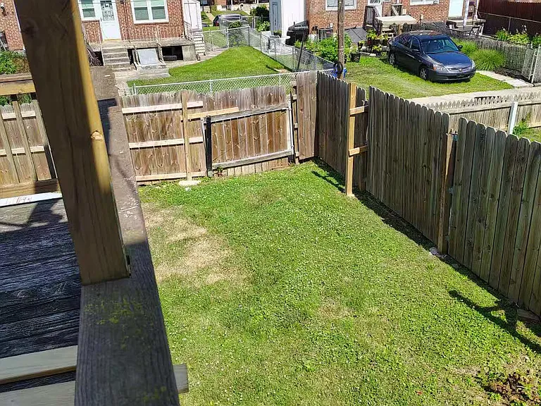 8344 Edgedale Rd — Photo 10