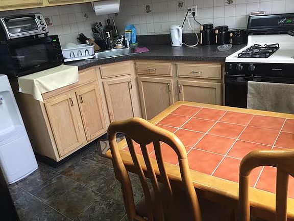 3rd image of 103-22 106th St