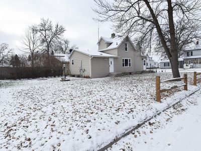 204 Conley Ave S, Thief River Falls, MN, 56701