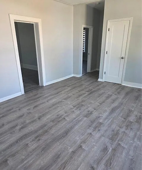 291 Uniondale Ave — Photo 5