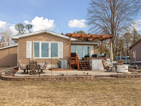 17001 Dickenson Ln, Waterville, MN 56096