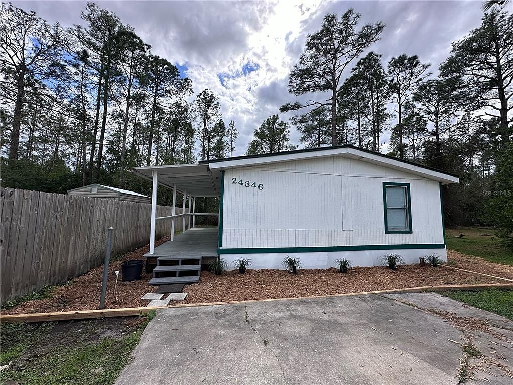 24346 Maxwell St, Astor, FL 32102 | MLS #V4934575 | Zillow