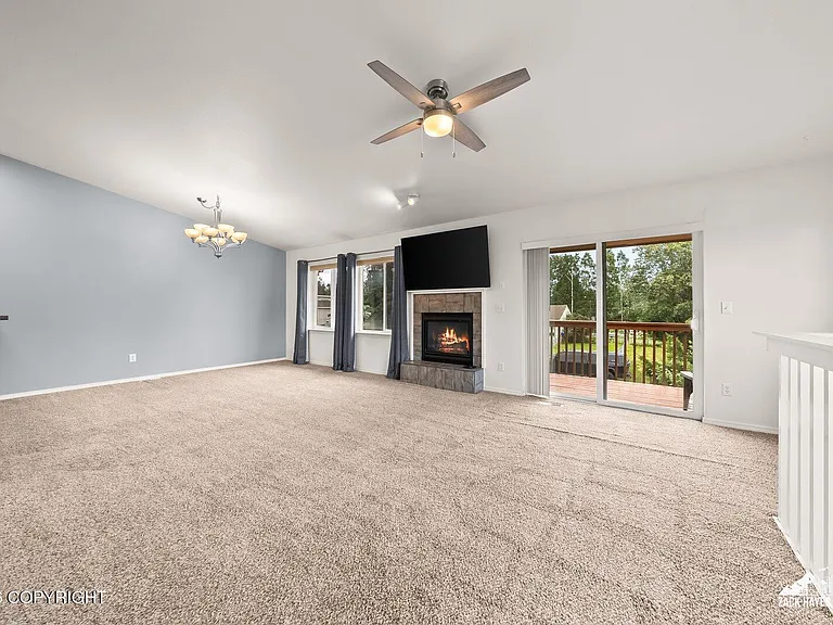 635 Pearl Dr — Photo 6