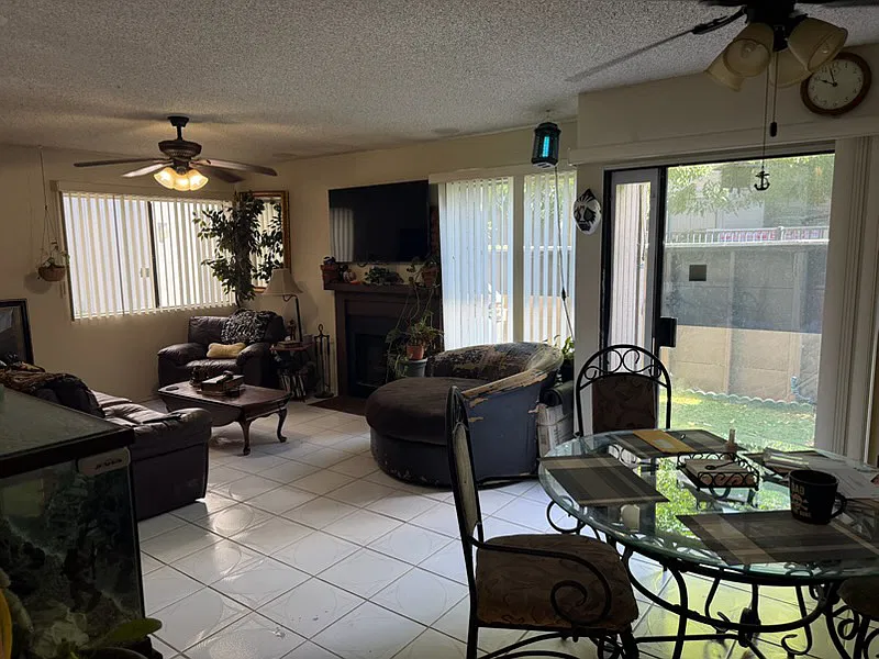 2 bed, 1.5 bath, 1071 sqft, $3,000 — Photo 3