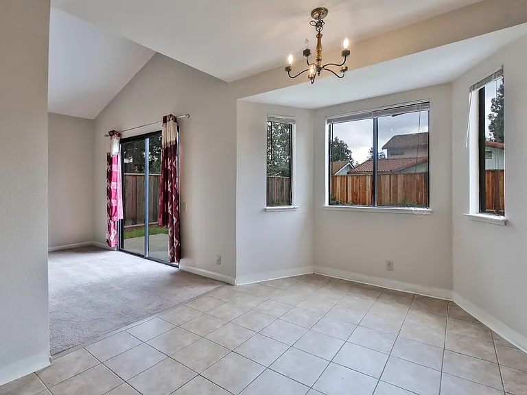3251 Whispering Elm Ct — Photo 6