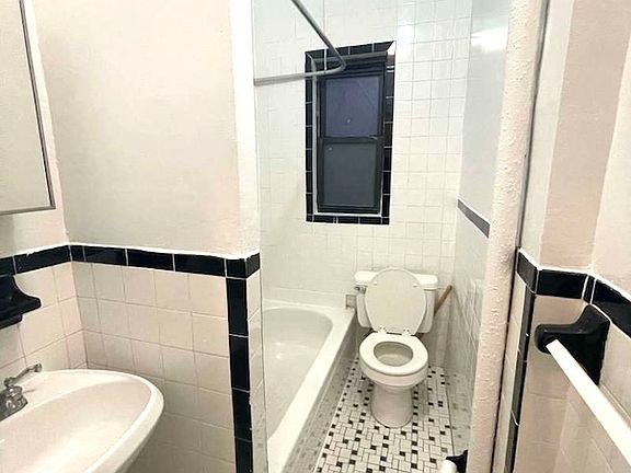 5th image of 27-20 23rd St #2R