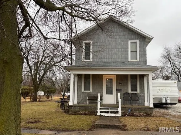 109 S Elm St, Earl Park, IN 47942