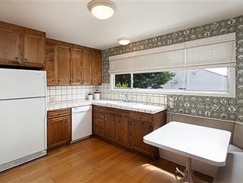 5th image of 57 Escondido Ave