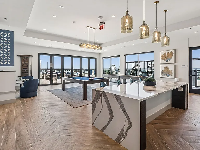 Surfside at Sapphire Bay — Photo 32