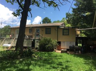 223 Coco Lake Rd, Moreauville, LA 71355