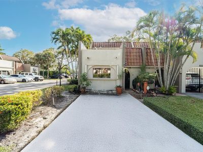 273 Jacaranda Drive #9, Plantation, FL, 33324