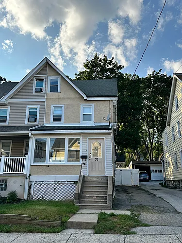 76 Holland Ave Photo 1