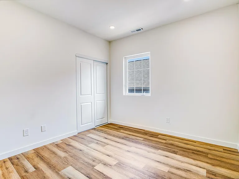 3408 Adeline St #3408 — Photo 10