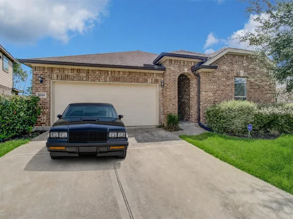 14126 Harmony Ridge Trl, Pearland, TX 77584