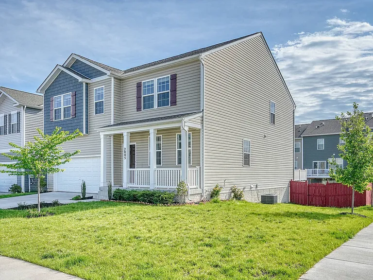 2085 Pomona Way — Photo 43
