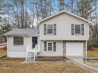 6207 Radford Dr, Riverdale, GA 30296