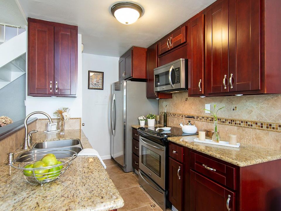 1st image of 849 Wyman Way APT 2