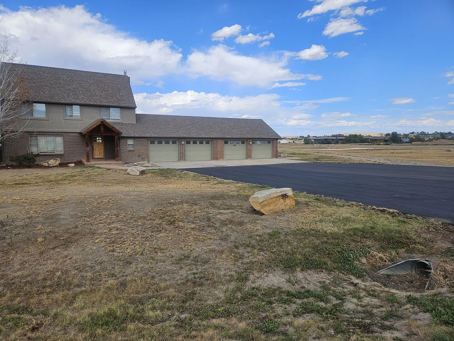 3 bed, 2.5 bath, 2000 sqft, $2,900 — Photo 4
