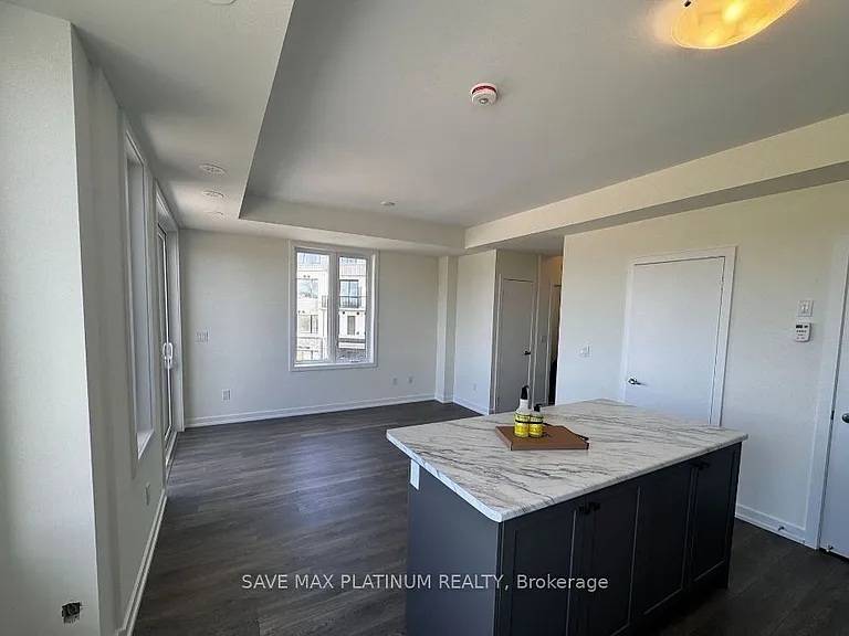 160 Densmore Rd #1403 — Photo 5