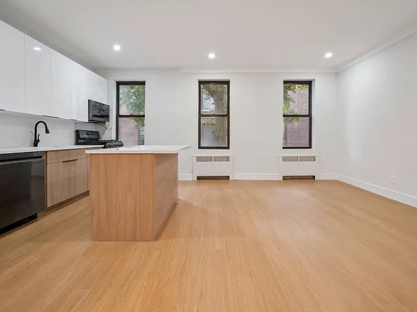20 93rd St APT 2B, Brooklyn, NY 11209