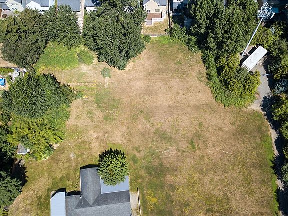 3rd image of 11806 SE 192nd Street