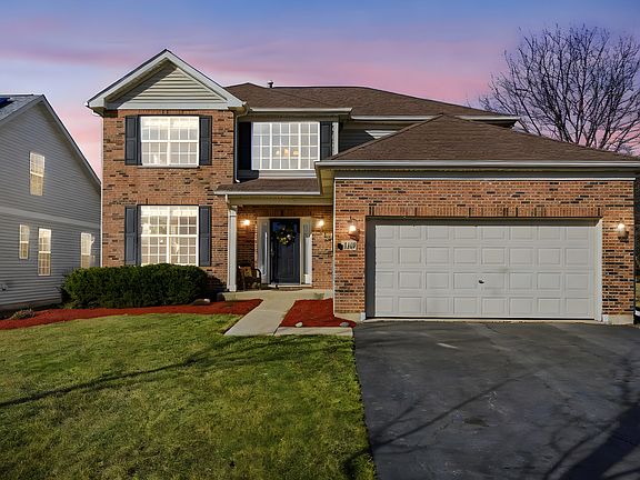 2nd image of 1190 Alpine Ln