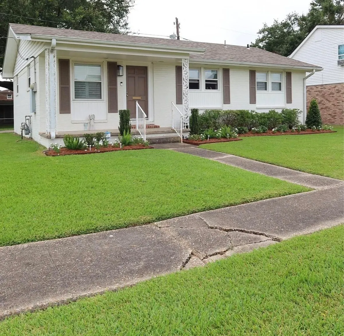 3 bed, 1100 sqft, $2,000 — Photo 1